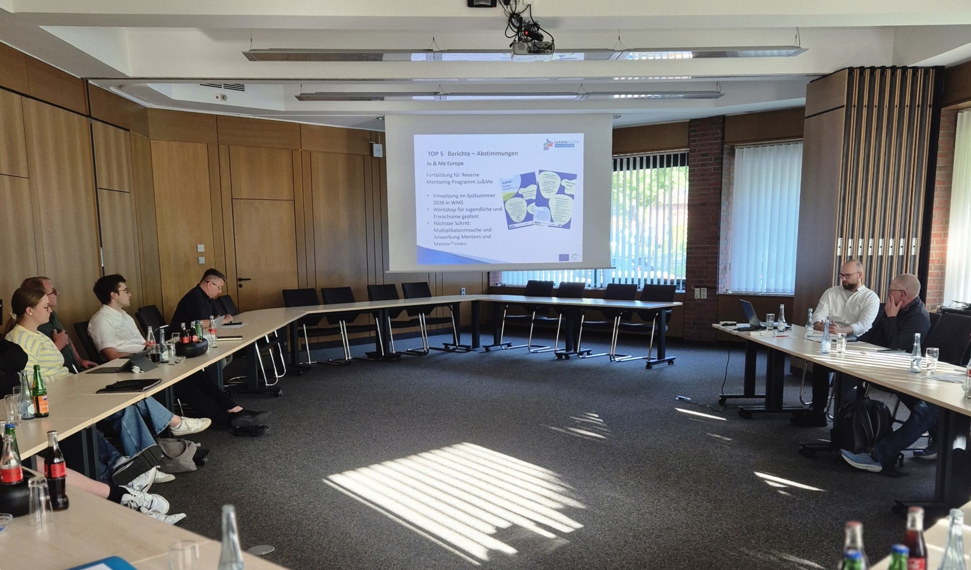Die Lokale Aktionsgruppe Wesermünde-Süd befasste sich im Schiffdorfer Rathaus mit aktuellen Förderprojekten, neuen Projektideen sowie der Zwischenbilanz der laufenden LEADER-Förderperiode.