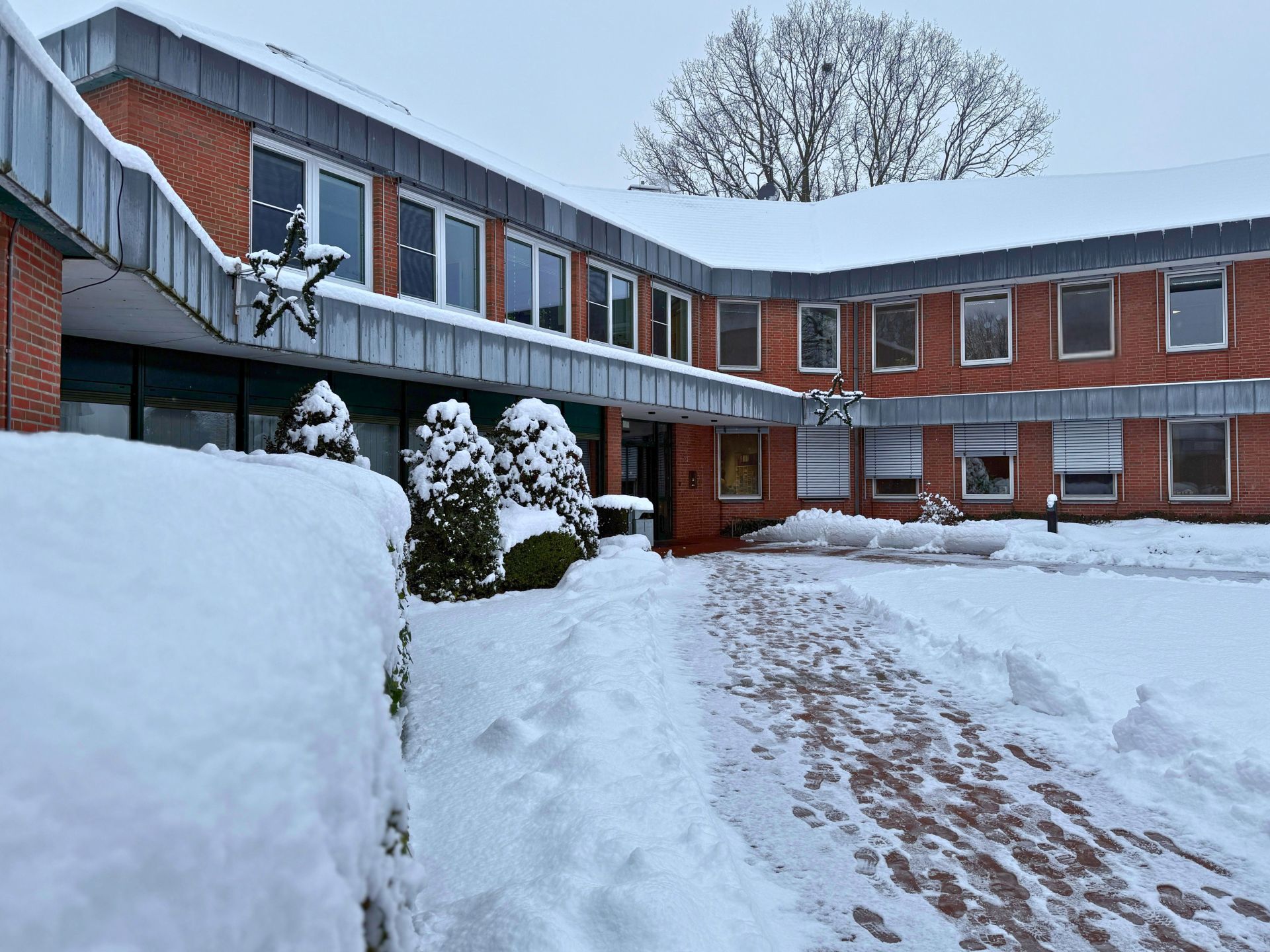 Rathaus Schiffdorf im Schnee