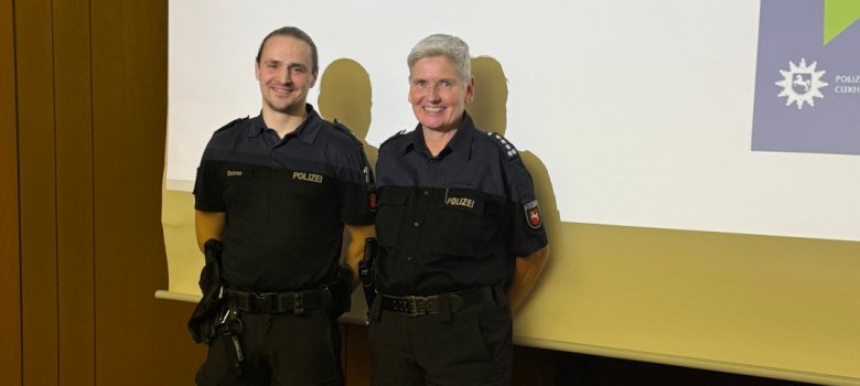Die Polizei gab bei einem Vortrag Einblicke in die Sicherheitslage in Schiffdorf. Die Polizei gab bei einem Vortrag Einblicke in die Sicherheitslage in Schiffdorf.